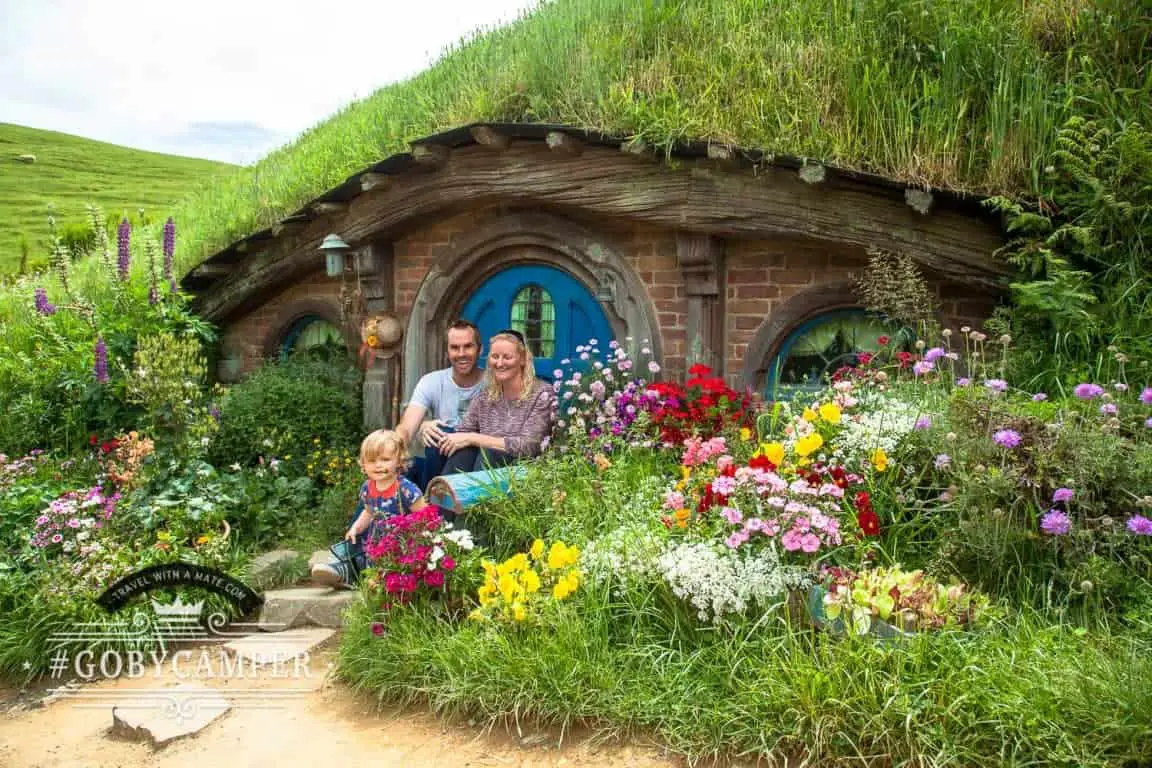 Hobbiton movie set review 2015